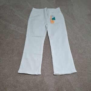 NWT RISEN jeans Size 13/31W